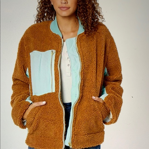 WE THE FREE PEOPLE Rivington Sherpa Jacket XS 🥰😌 - Picture 4 of 7